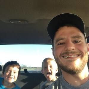 Meet your Posher, Tom